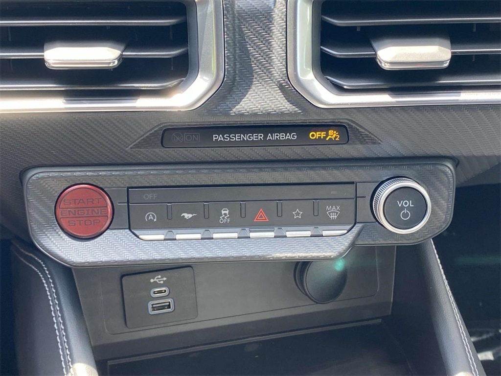 2025 Ford Mustang GT Premium photo 22