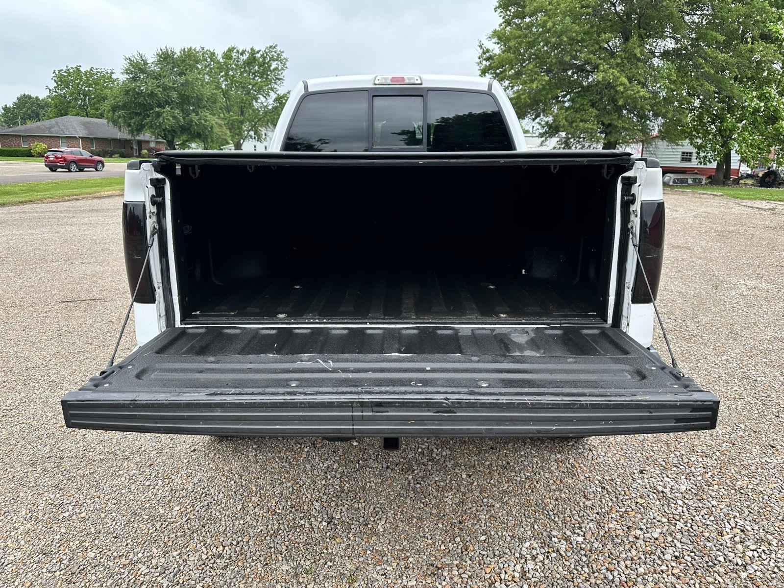 2012 Ford F-150 XLT photo 12