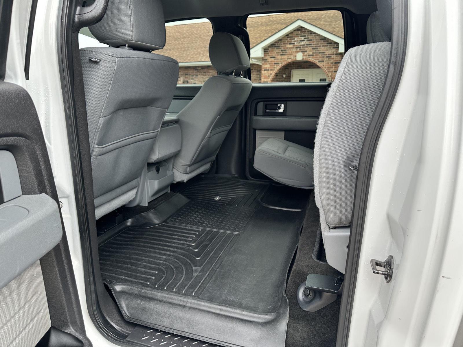 2012 Ford F-150 XLT photo 16