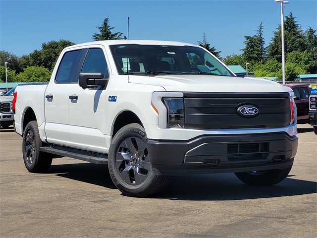 2025 Ford F-150 Lightning PRO