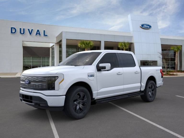 2025 Ford F-150 Lightning LARIAT