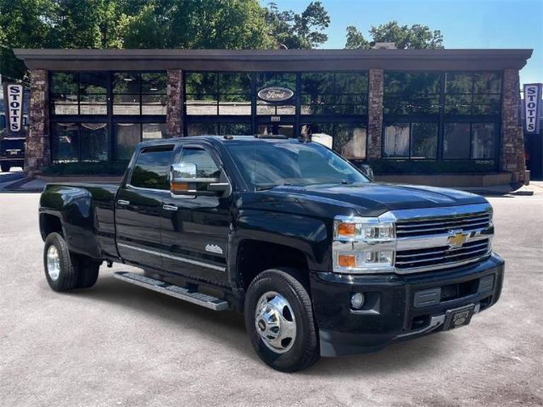 2015 Chevrolet Silverado 3500HD Built After Aug 14 High Country