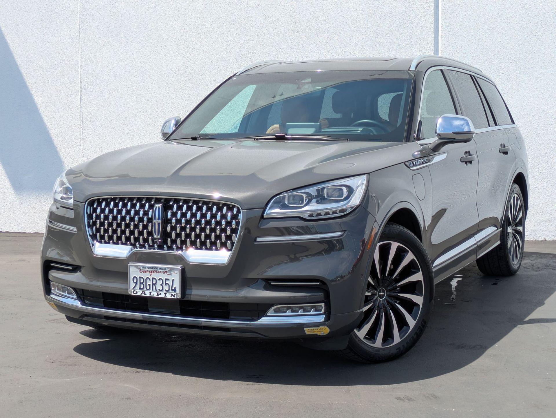 2022 Lincoln Corsair Standard photo 5