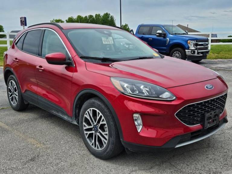 2020 Ford Escape SEL