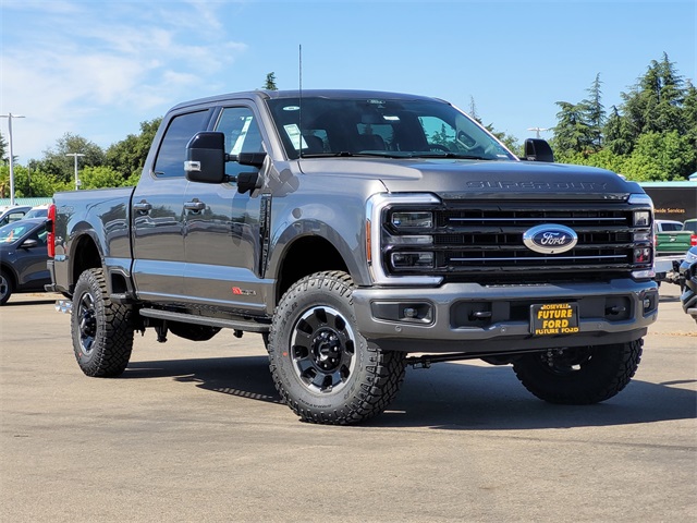 2025 Ford F-250SD Platinum