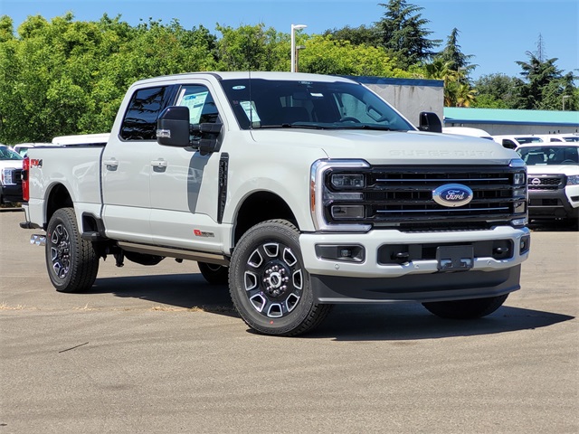 2025 Ford F-350SD Platinum