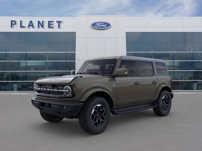 2025 Ford Bronco Outer Banks 4 Door 4X4