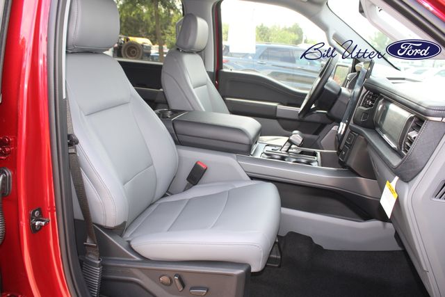 2025 Ford F-150 XLT photo 8