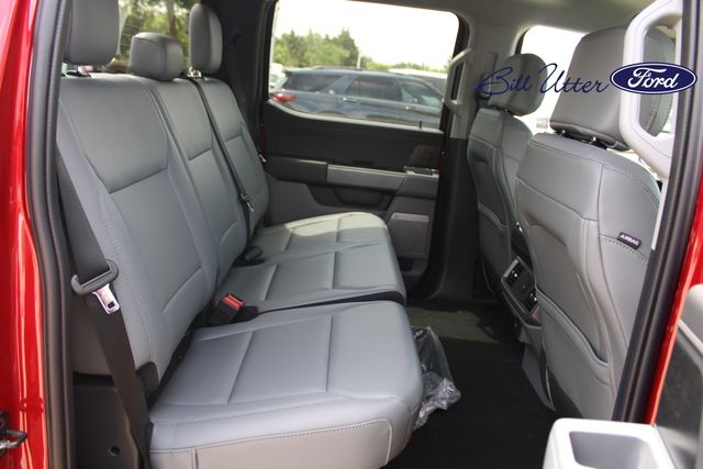 2025 Ford F-150 XLT photo 9
