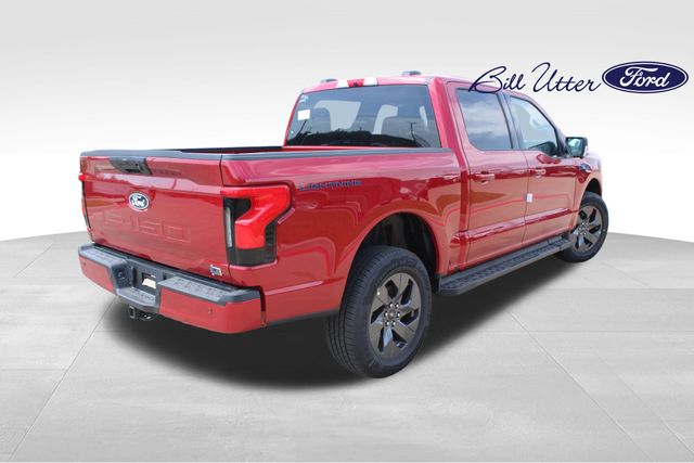 2025 Ford F-150 XLT photo 18