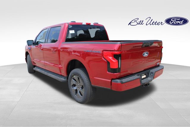 2025 Ford F-150 XLT photo 19