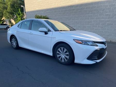 2020 Toyota Camry Hybrid LE