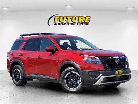2023 Nissan Pathfinder Rock Creek