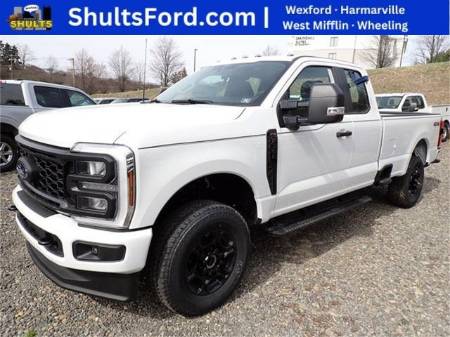 2025 Ford Super Duty F-350 SRW XL