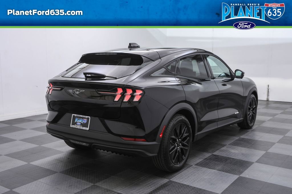 2025 Ford Mustang Mach-E Select photo 4