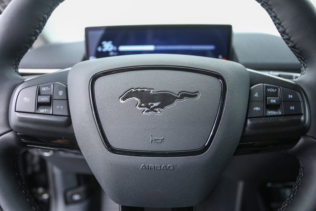 2025 Ford Mustang Mach-E Select photo 8