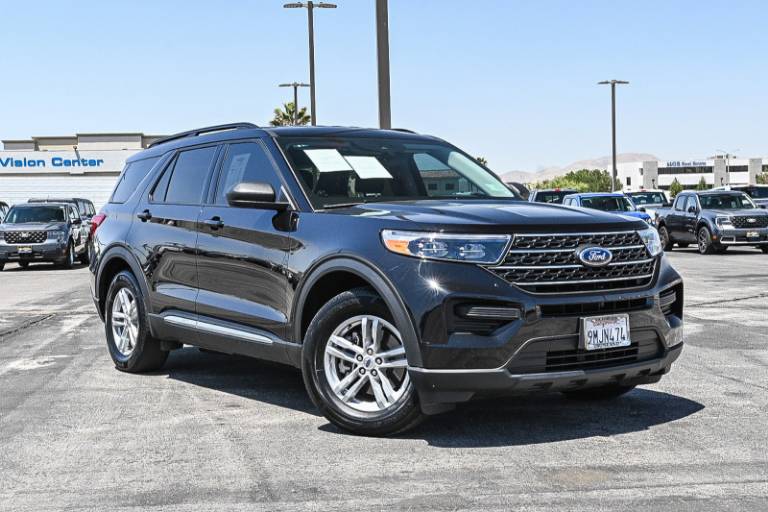 2024 Ford Explorer XLT