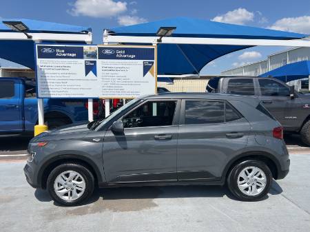 2024 Hyundai Venue SE