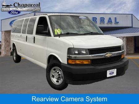 2019 Chevrolet Express Passenger LS