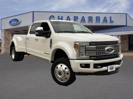 2017 Ford Super Duty F-450 DRW Platinum