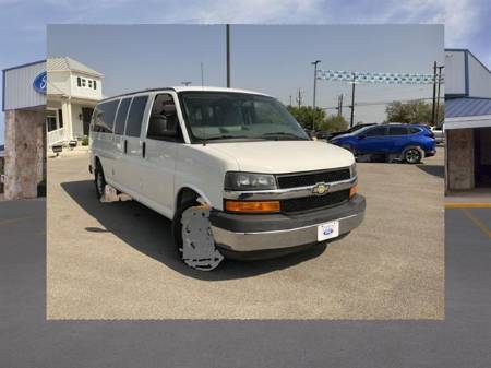 2014 Chevrolet Express Passenger LT