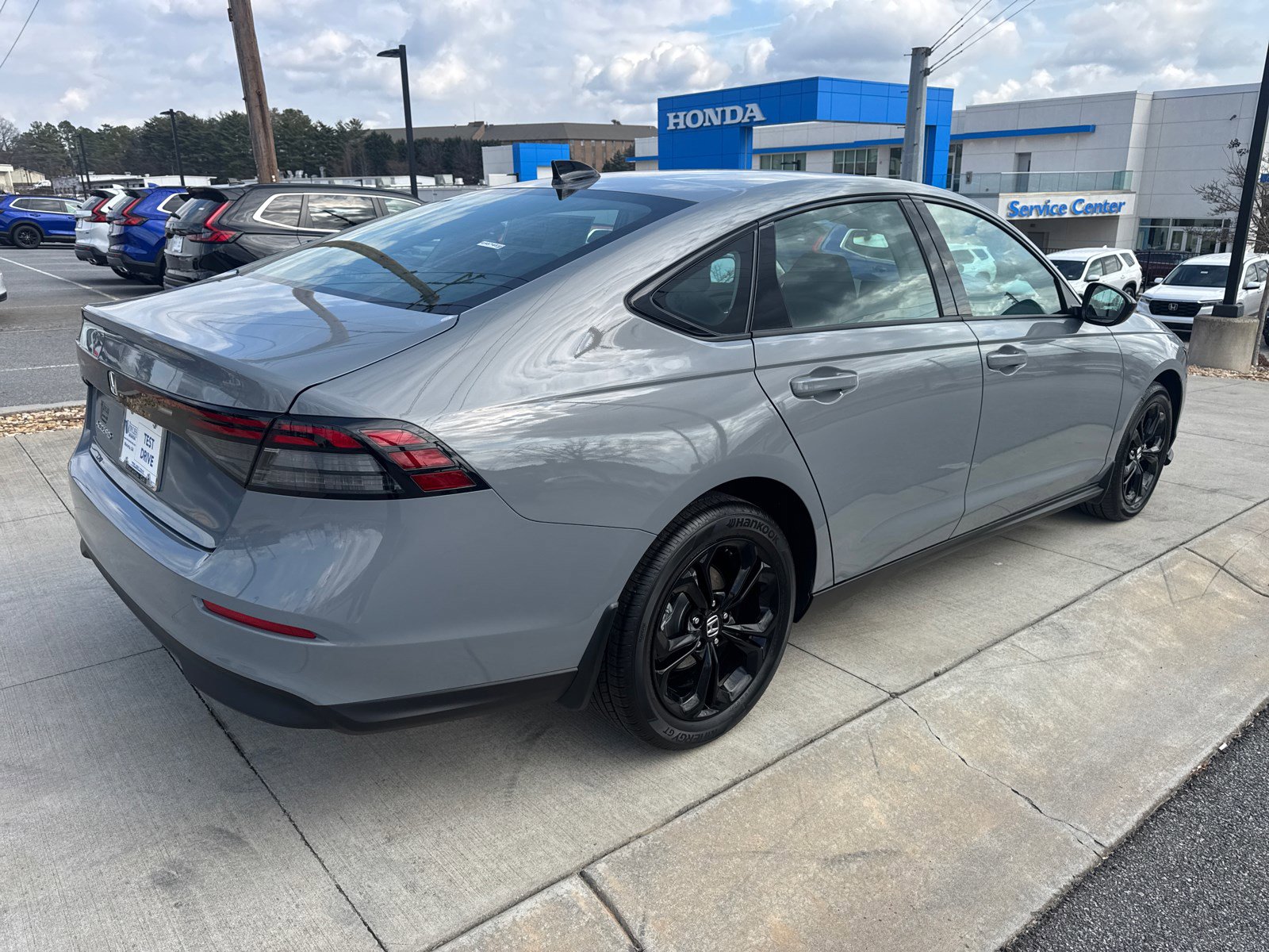 2025 Honda Accord SE photo 7