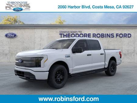 2025 Ford F-150 Lightning XLT