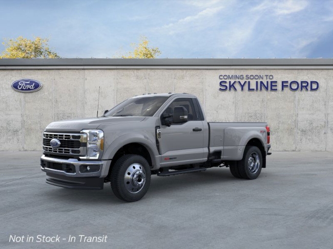 2025 Ford Super Duty F-450 DRW XLT