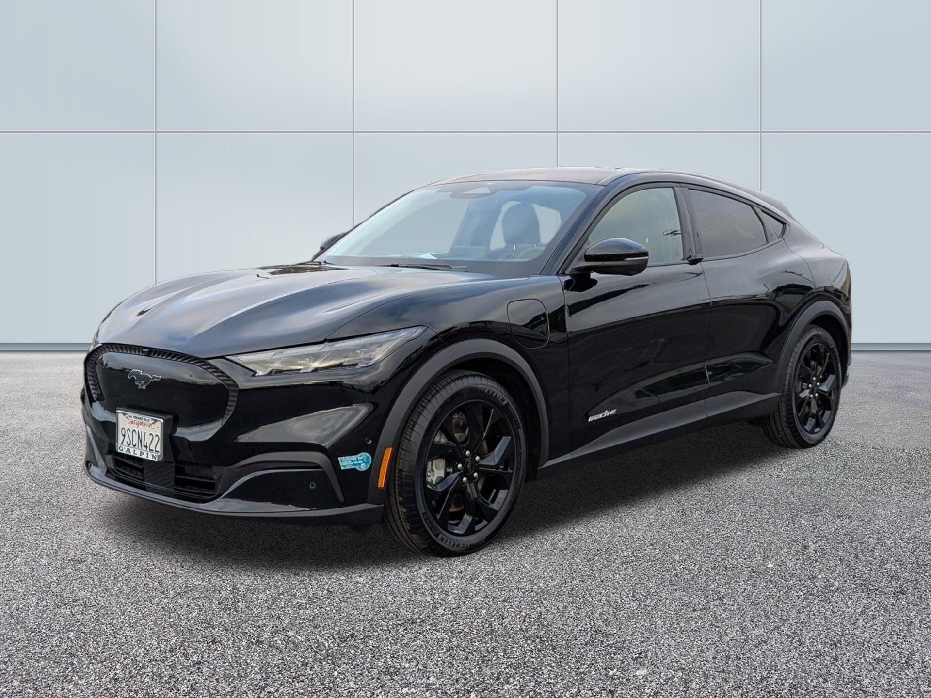 2024 Ford Mustang Mach-E Premium photo 3
