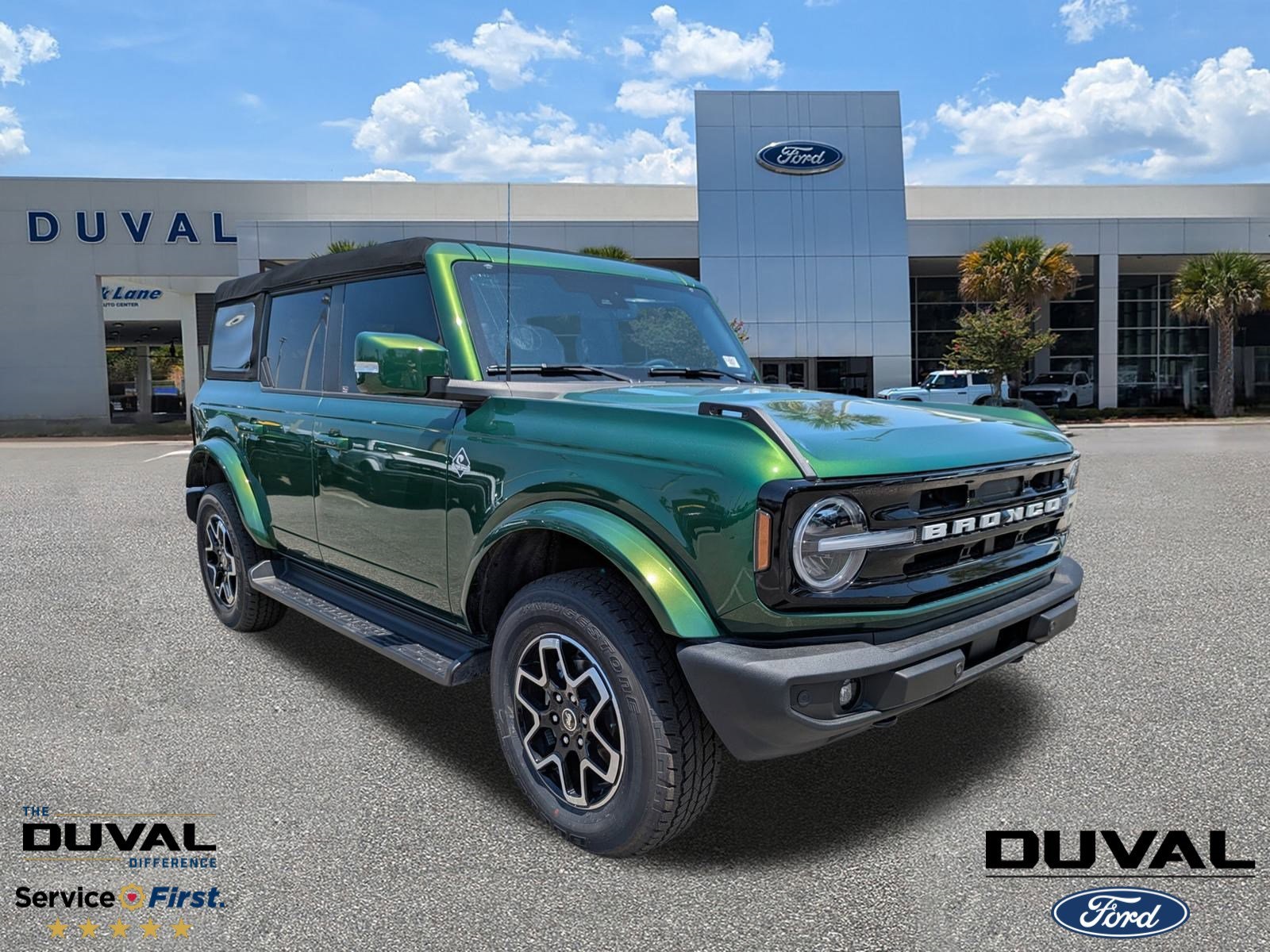 New 2025 Ford Bronco Outer Banks