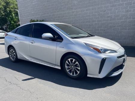 2019 Toyota Prius XLE