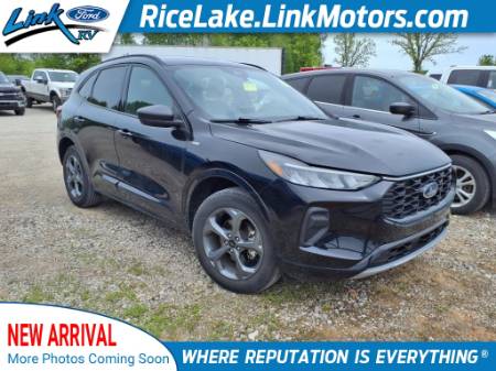 2024 Ford Escape ST-Line AWD