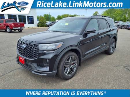 2025 Ford Explorer ST-Line