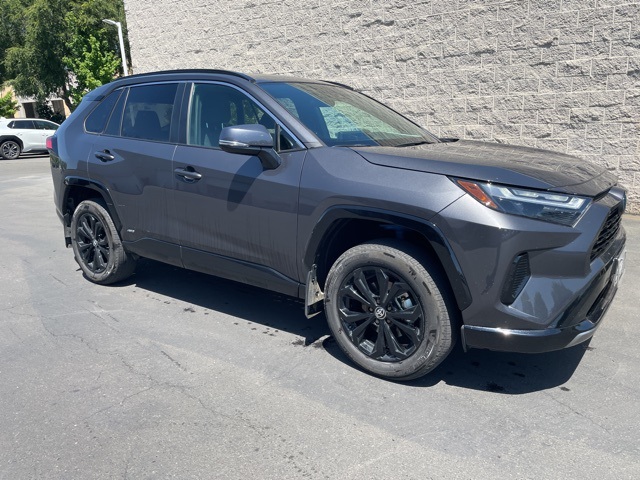2024 Toyota RAV4 Hybrid SE