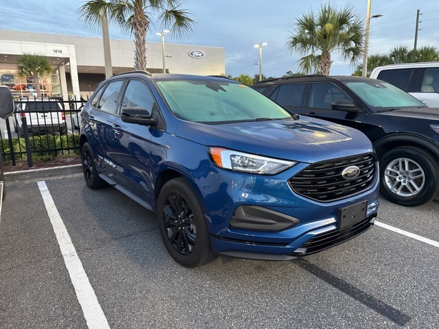 Used 2024 Ford Edge SE