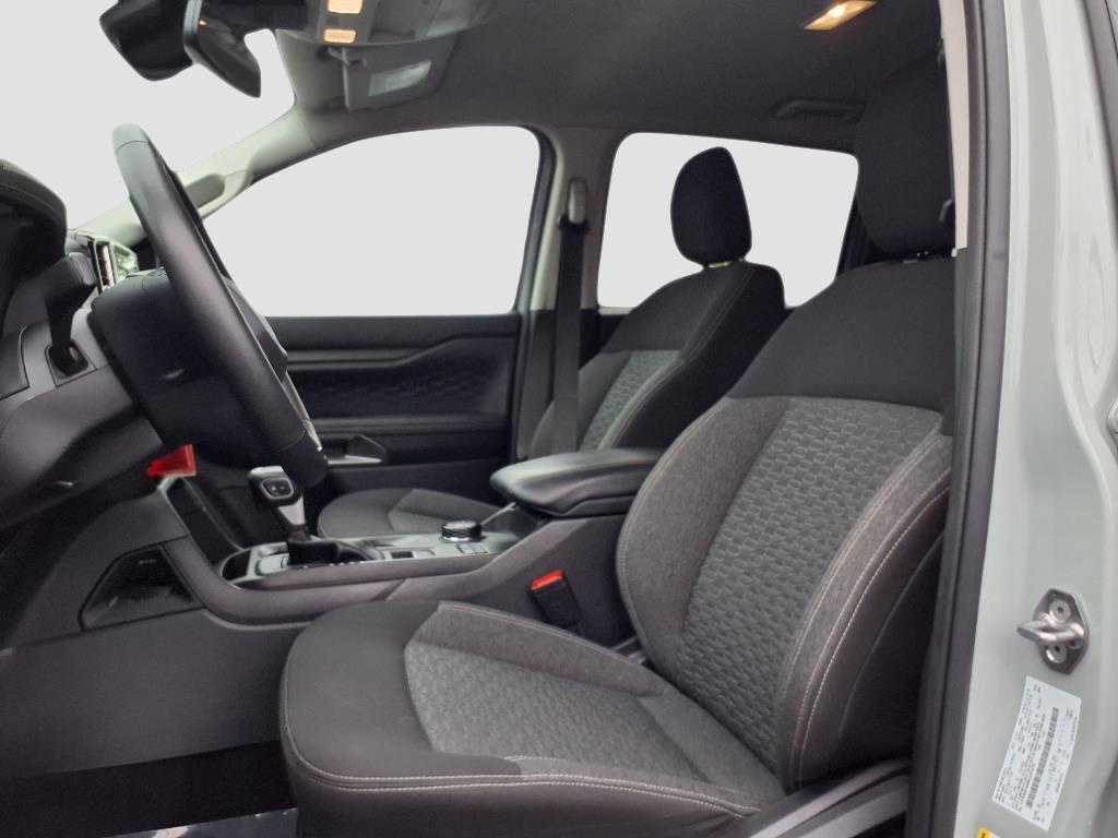 2024 Ford Ranger XLT photo 16