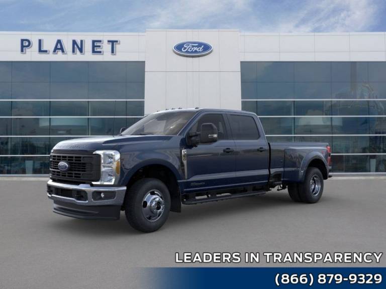 2025 Ford Super Duty F-350 DRW XL 4WD Crew Cab 8' Box