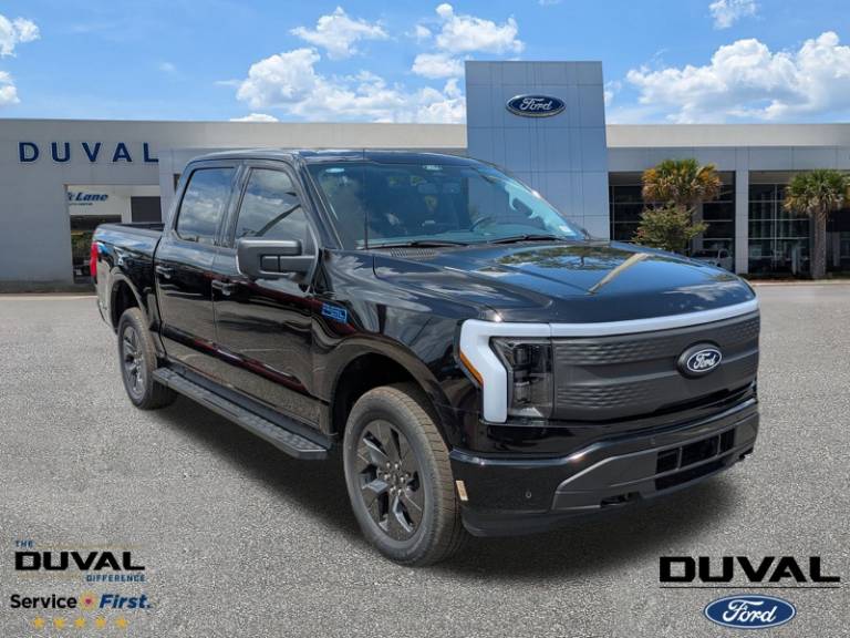 2025 Ford F-150 Lightning Flash