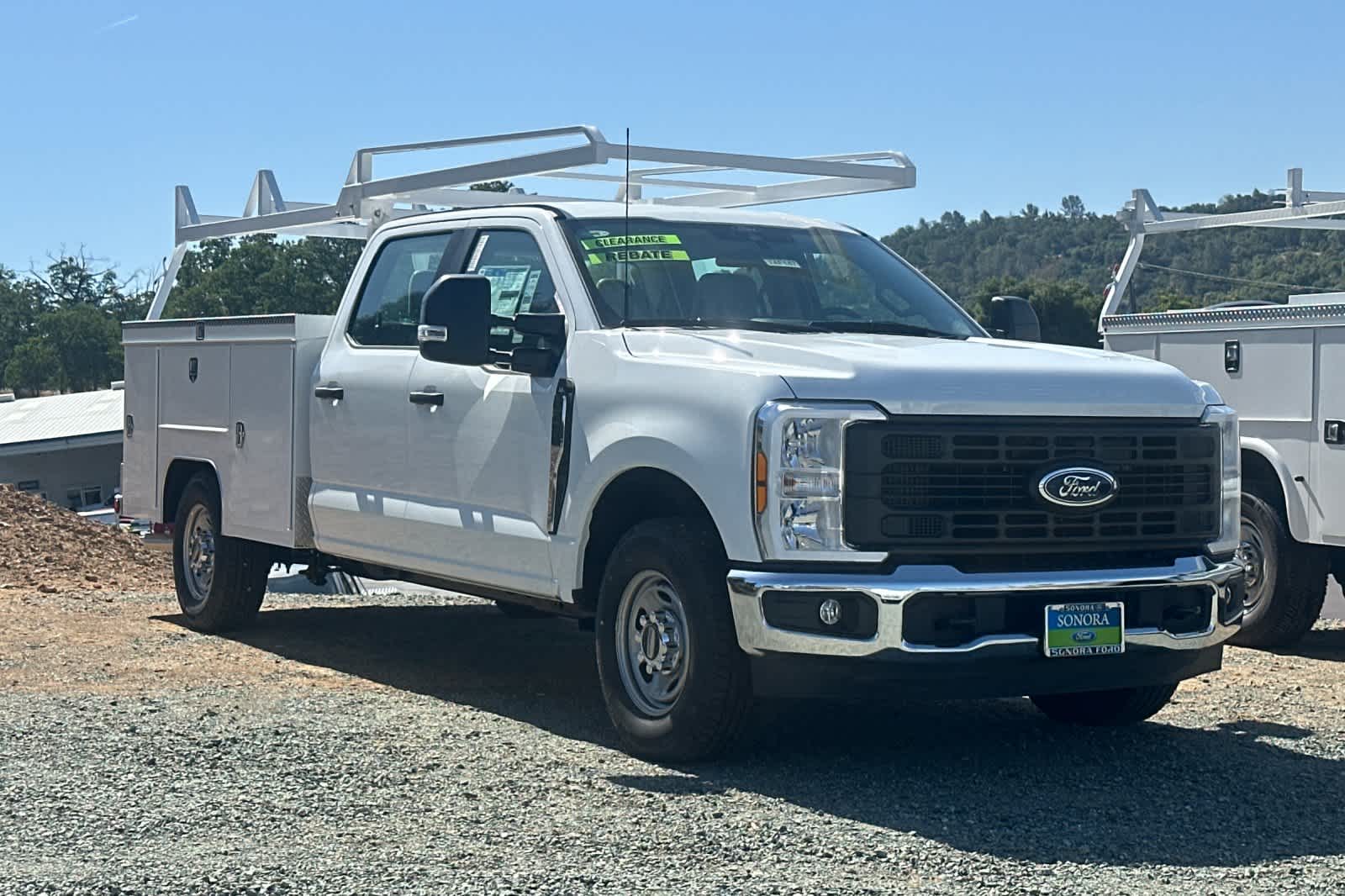 2024 Ford F-250 XL photo 2