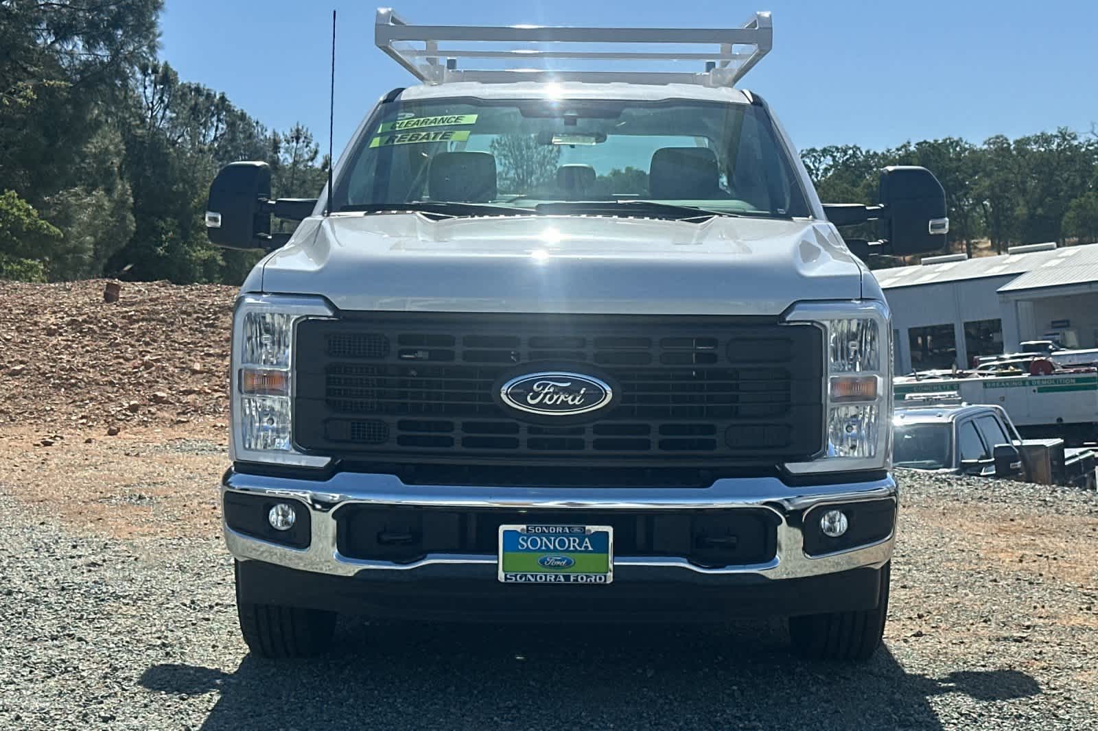2024 Ford F-250 XL photo 3