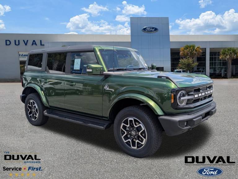 2025 Ford Bronco Outer Banks