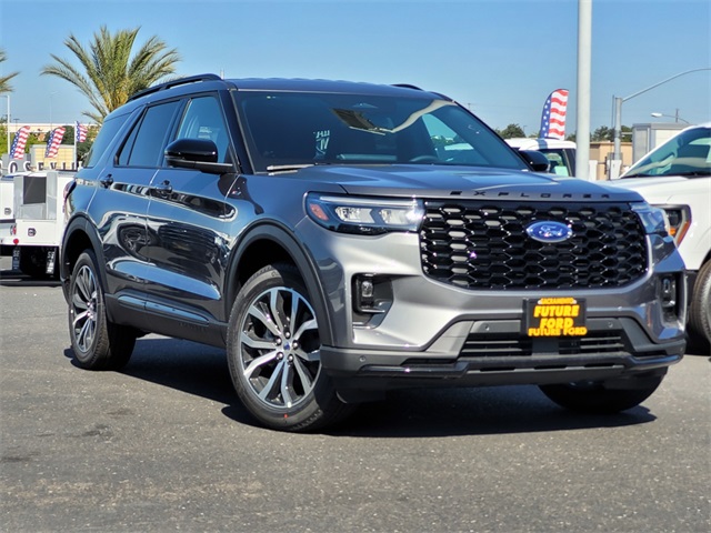 New 2025 Ford Explorer ST-Line
