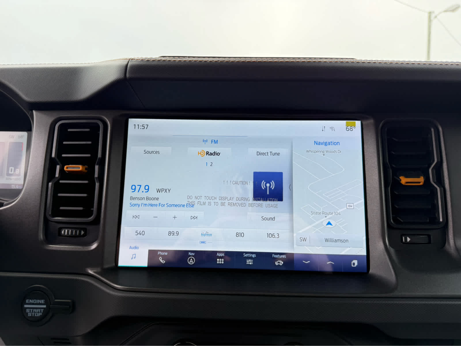 2024 Ford Bronco Badlands photo 8