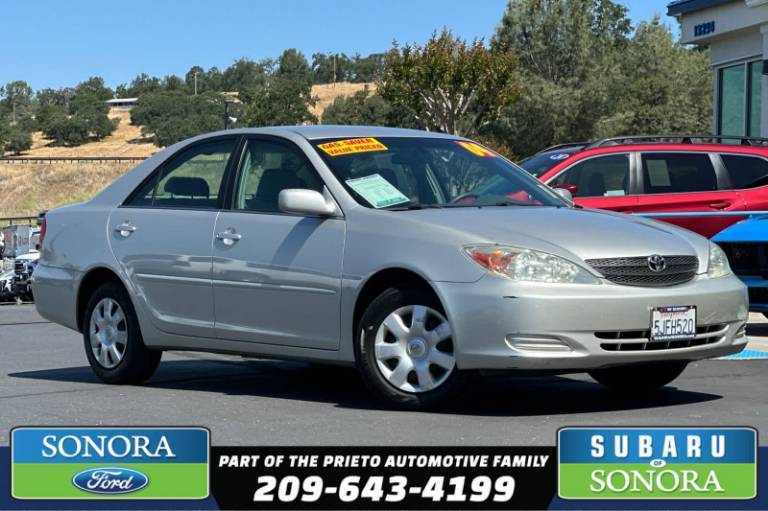 2004 Toyota Camry LE