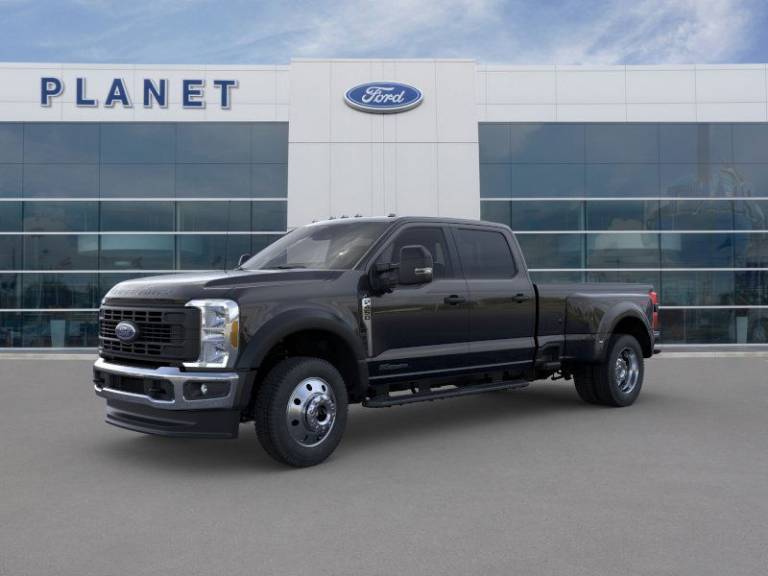 2025 Ford Super Duty F-450 DRW XL 4WD Crew Cab 8' Box