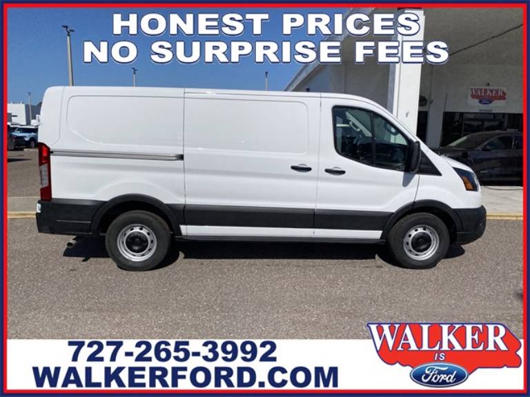 2025 Ford Transit Cargo Van Base