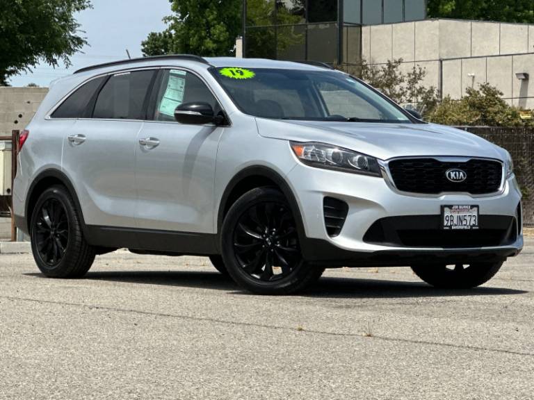 2019 Kia Sorento S V6