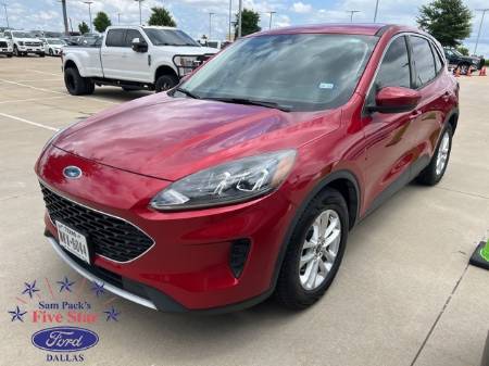 2020 Ford Escape SE