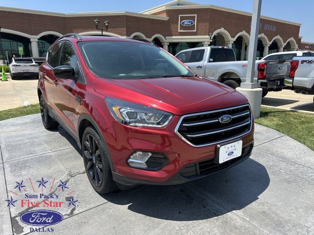 Used 2017 Ford Escape SE