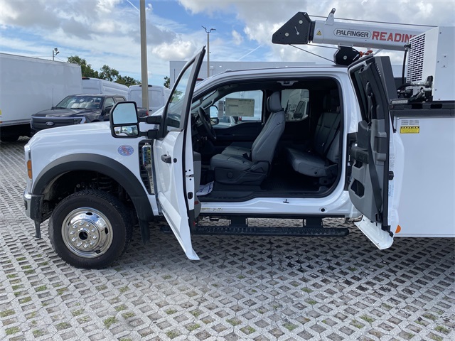 2025 Ford F-550 XL photo 24